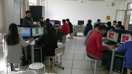 震旦學院機電工程學院 數字引領未來，卓越成就夢想